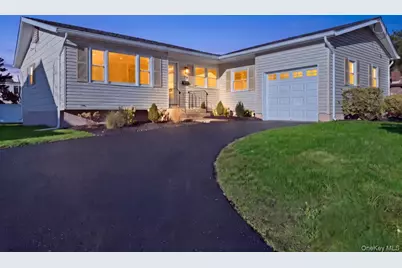 71 Roderick Road, West Islip, NY 11795 - Photo 2