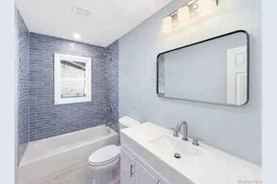 71 Roderick Road, West Islip, NY 11795 - Photo 6