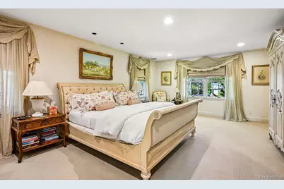 238 Cedar Avenue, Hewlett Bay Park, NY 11557 - Photo 26