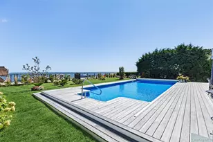 12 Seaview Ln, Center Moriches, NY 11934 - Photo 4