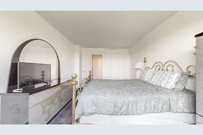 6120 Grand Central Parkway #A704, Forest Hills, NY 11375 - Photo 14