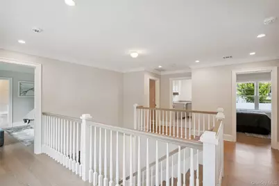 46 Plainview Road, Woodbury, NY 11797 - Photo 30