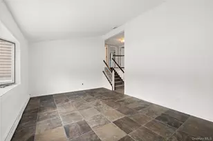 20 Hilltop Ave, Mount Sinai, NY 11766 - Photo 12