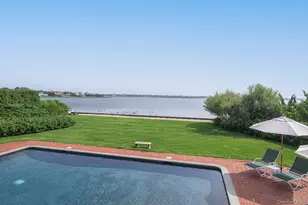 29 Coxs Curve Rd, Westhampton Beach, NY 11978 - Photo 2