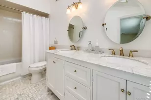 29 Coxs Curve Rd, Westhampton Beach, NY 11978 - Photo 12