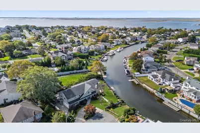 2 Fairfax Road, Massapequa, NY 11758 - Photo 2