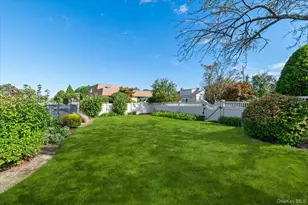 2 Fairfax Rd, Massapequa, NY 11758 - Photo 32