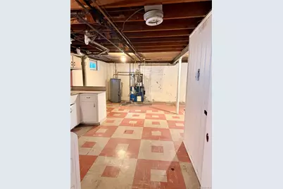 1418 Webster Street, Floral Park, NY 11001 - Photo 14