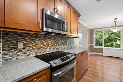 20 Old Mamaroneck Road #3L, White Plains, NY 10605 - Photo 10