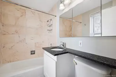 20 Old Mamaroneck Road #3L, White Plains, NY 10605 - Photo 16