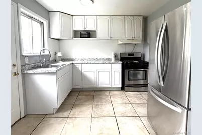 134 Bergold Street, Brentwood, NY 11717 - Photo 6