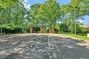 9 Amagansett Ct, Ridge, NY 11961 - Photo 40