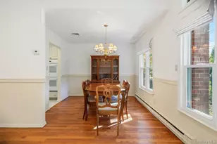 1406 Gotham Ct W, Saint James, NY 11780 - Photo 12