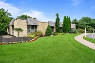 1406 Gotham Ct W, Saint James, NY 11780 - Photo 26