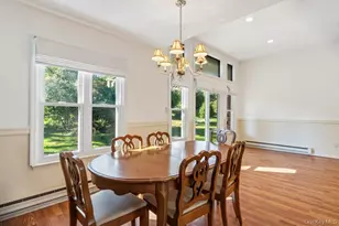 1406 Gotham Ct W, Saint James, NY 11780 - Photo 14