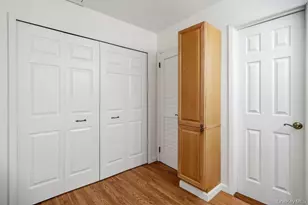 1406 Gotham Ct W, Saint James, NY 11780 - Photo 20