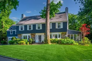 11 South Dr, Larchmont, NY 10538 - Photo 2