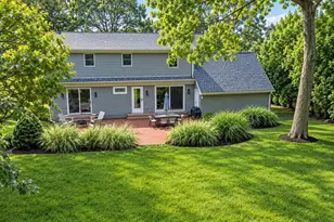 870 Stars Rd, East Marion, NY 11939 - Photo 18