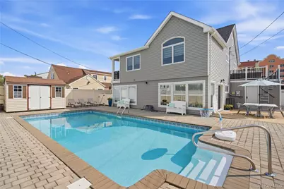 17 Richmond Road, Long Beach, NY 11561 - Photo 34