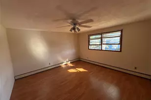 771 Windmill Ave, West Babylon, NY 11704 - Photo 8