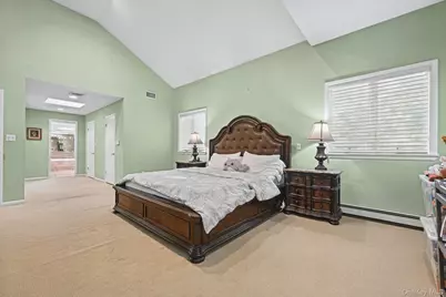 9 Ellen Court, Glen Cove, NY 11542 - Photo 20
