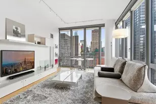 310 W 52nd St, New York, NY 10019 - Photo 2