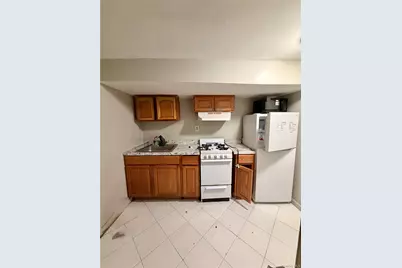 873 E 216th Street, Bronx, NY 10467 - Photo 34