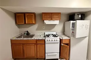 873 E 216th St, Bronx, NY 10467 - Photo 34