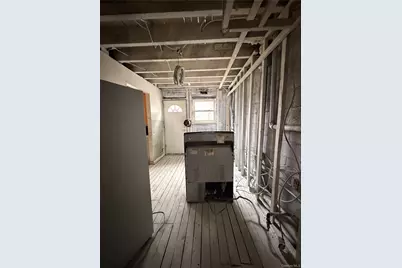 873 E 216th Street, Bronx, NY 10467 - Photo 14