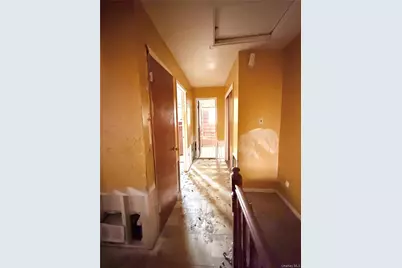 873 E 216th Street, Bronx, NY 10467 - Photo 24