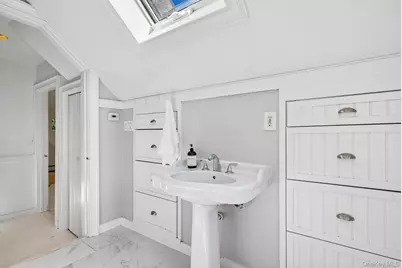 48 Accabonac Road, East Hampton, NY 11937 - Photo 24