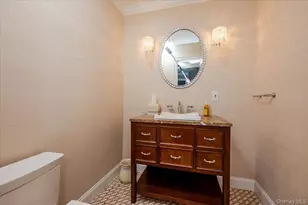 11 Knell Dr, Massapequa Park, NY 11762 - Photo 14