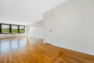 18-35 Corporal Kennedy St, Bayside, NY 11360 - Photo 4