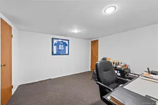 24 Kingswood Dr, Old Bethpage, NY 11804 - Photo 32