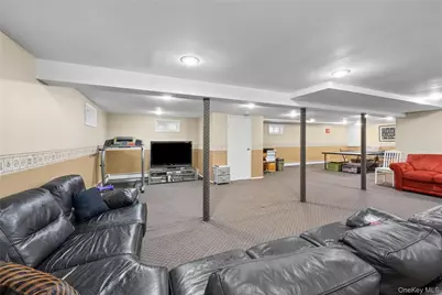 24 Kingswood Drive, Old Bethpage, NY 11804 - Photo 26