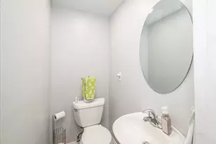 457 Washington Ave, Patchogue, NY 11772 - Photo 6