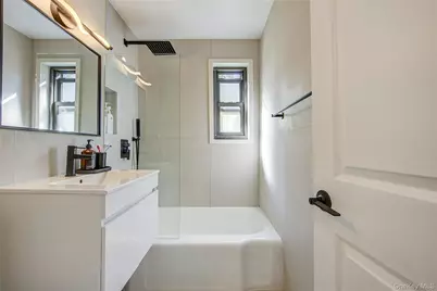 163-56 17th Avenue #4-323, Whitestone, NY 11357 - Photo 10