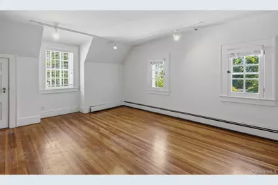 75 Dewey Street, Huntington, NY 11743 - Photo 20