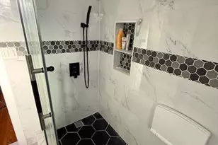 64-14 83rd Pl, Middle Village, NY 11379 - Photo 30
