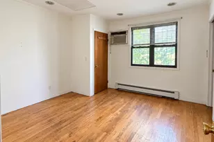 136-25 Cherry Ave, Flushing, NY 11355 - Photo 4