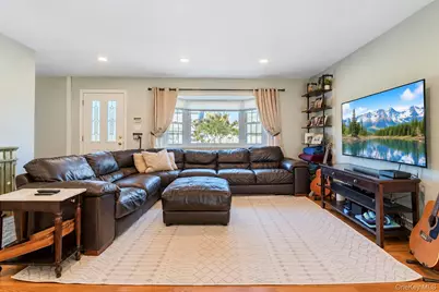 4027 Jean Avenue, Bethpage, NY 11714 - Photo 4