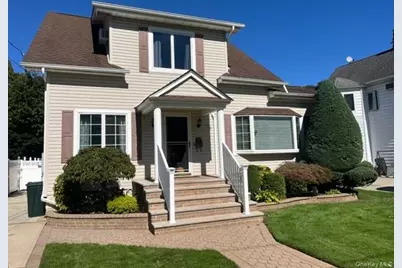58 Garfield Place, East Rockaway, NY 11518 - Photo 1
