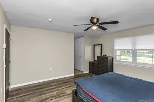 387 Woodbridge Dr, Ridge, NY 11961 - Photo 16