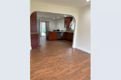 290 Leaf Avenue, Central Islip, NY 11722 - Photo 10