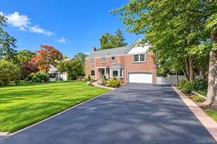 18 Pond Park Rd, Great Neck, NY 11023 - Photo 38