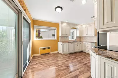 57 Patton Boulevard, New Hyde Park, NY 11040 - Photo 10