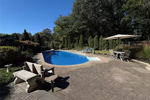 17 Gull Dip Rd, Ridge, NY 11961 - Photo 30