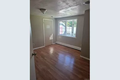 452 Jefferson Street, Massapequa, NY 11758 - Photo 2