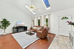 16 Georgann Rd, Manorville, NY 11949 - Photo 4