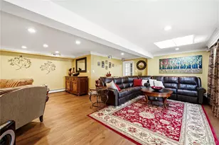 72 Wenwood Dr, Massapequa Park, NY 11762 - Photo 30